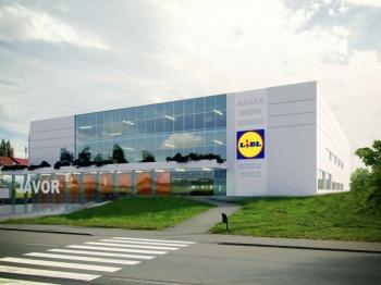 rekonstrukce OC Javor 